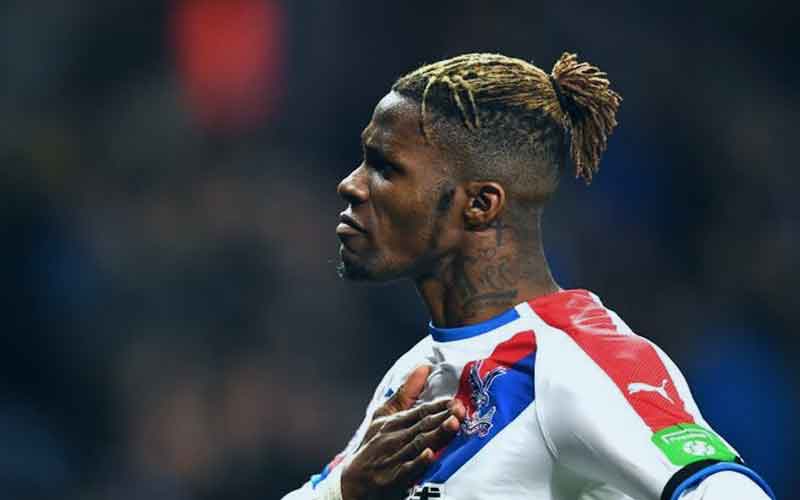 Wilfried-Zaha-Crystal-Palace-wing-show-off-good-form-to-win-over-Manchester-United-news-site